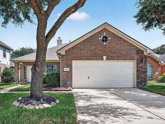 2nd image of 9510 Curry Landing Dr