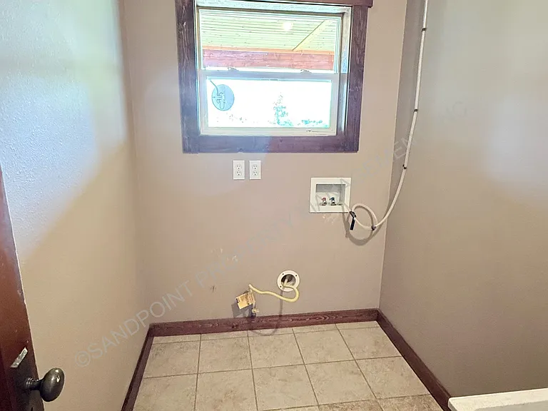 3163 Westside Rd — Photo 29