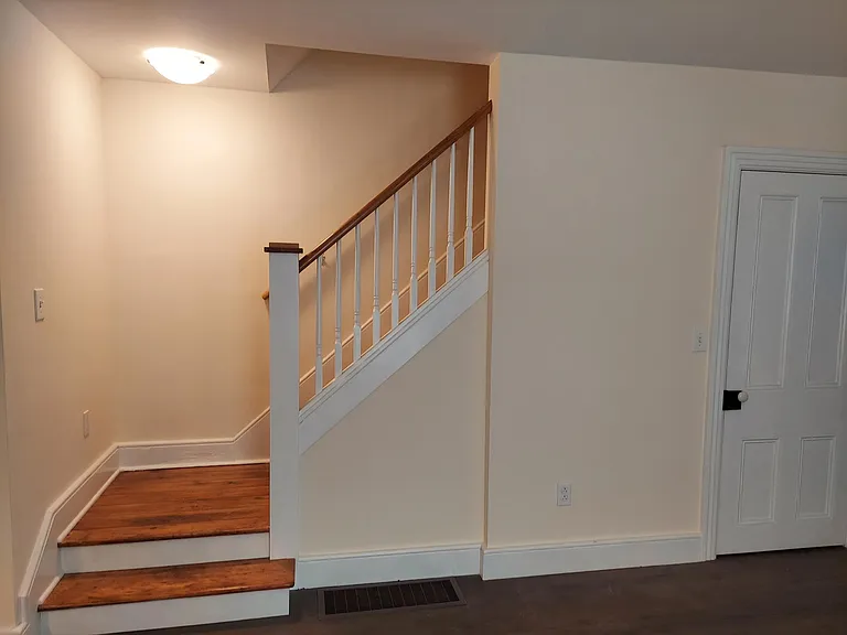 717 Centre St — Photo 10