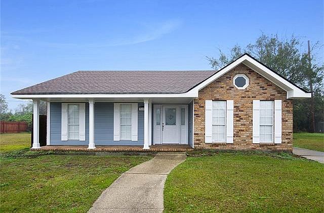 1st image of 3228 Bradbury St