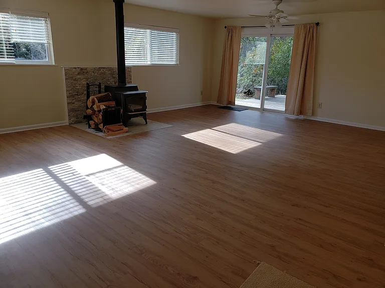 155 Meadow Gate Rd — Photo 2