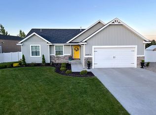 3897 E Cox Ln, Rigby, ID 83442