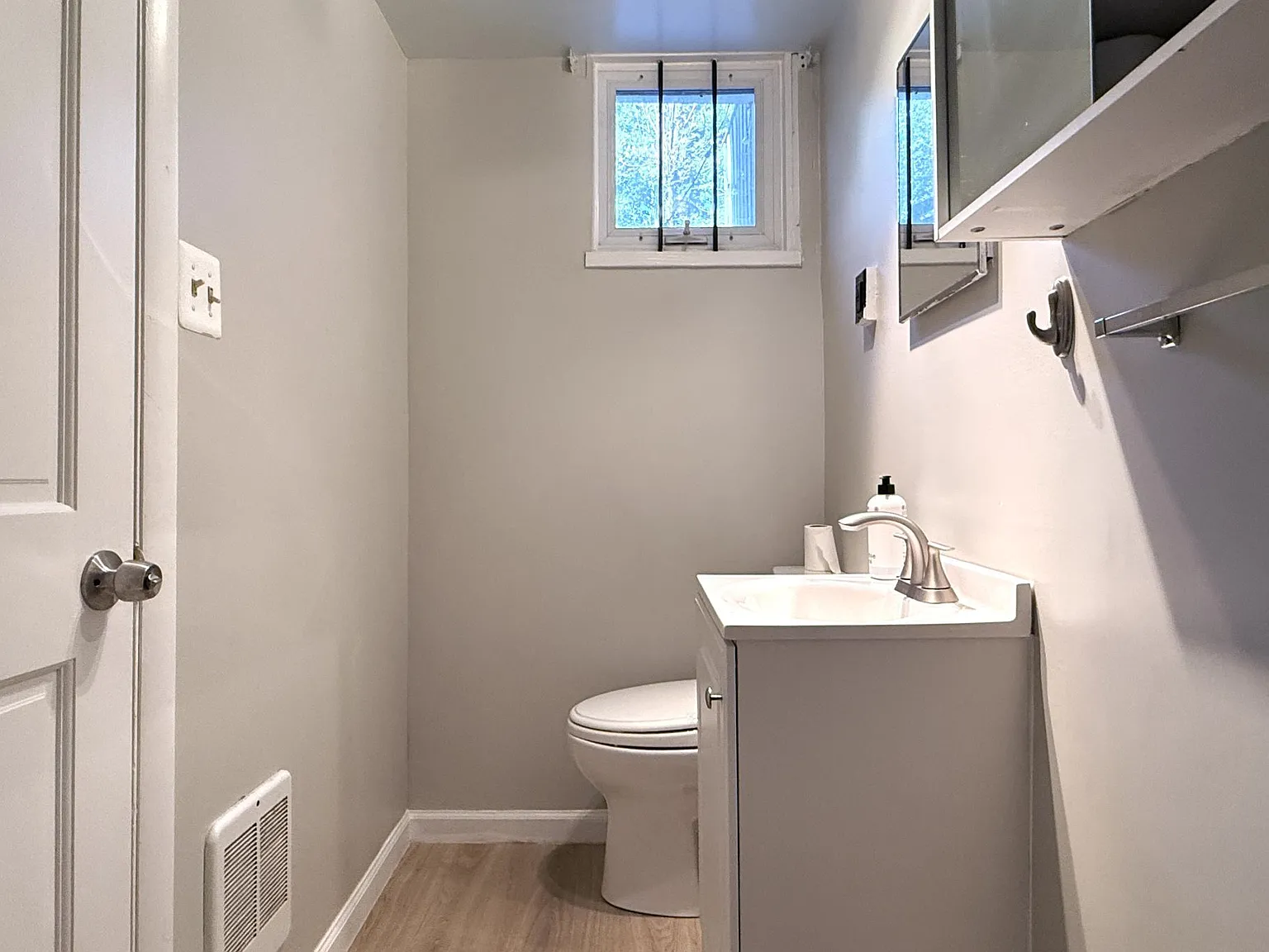 3843 Calvert St NW (DC) - 1 — Photo 2