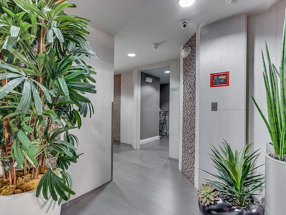 4th image of 235 NE 1st St APT 310