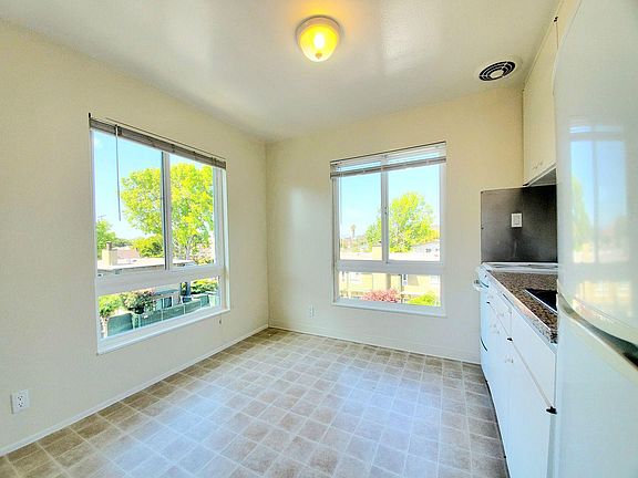 5th image of 847 N Humboldt St APT 303