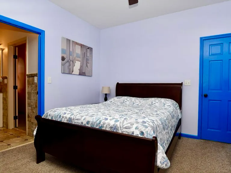 127 Beekman St #2 — Photo 8
