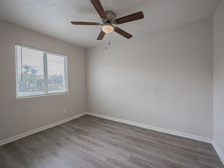 9606 N 11th Ave, Phoenix Az — Photo 12