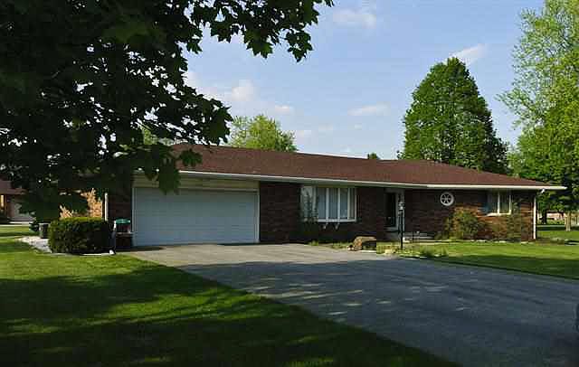 1st image of 6016 Meadow Dr