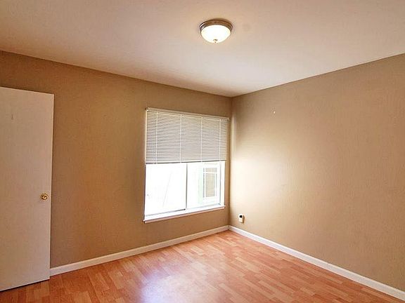 5th image of 777 5th Ave APT 6