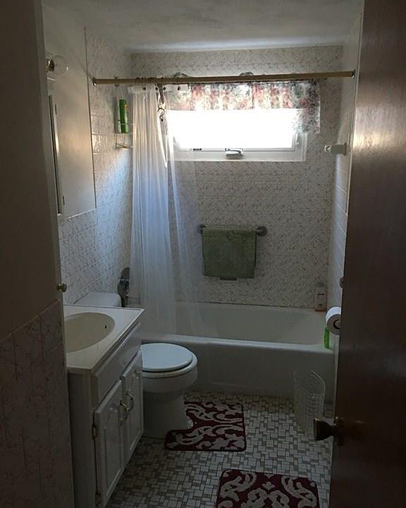 2nd image of 173 E Bacon St APT A