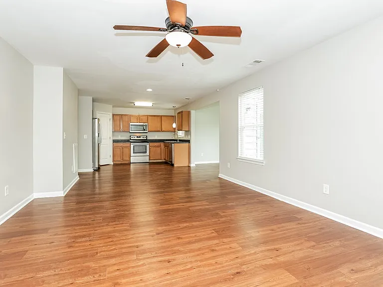 2928 Weston Blvd — Photo 4