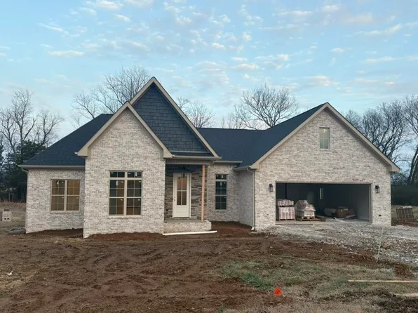 290 Deer Run Cir, Rogersville, AL 35652