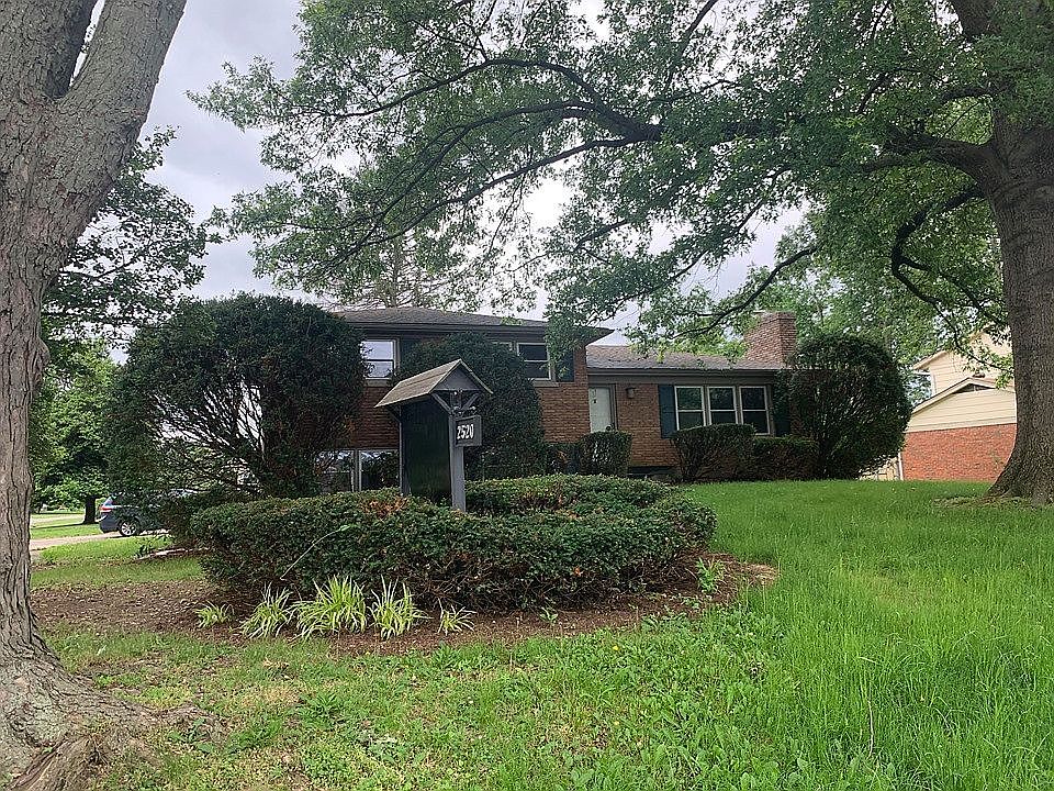 1st image of 2520 Hikes Ln