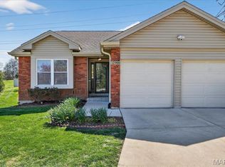 12900 Springdale Village Dr, Saint Louis, MO