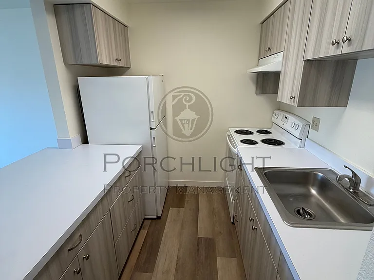 112 Blair Dr #9 — Photo 5