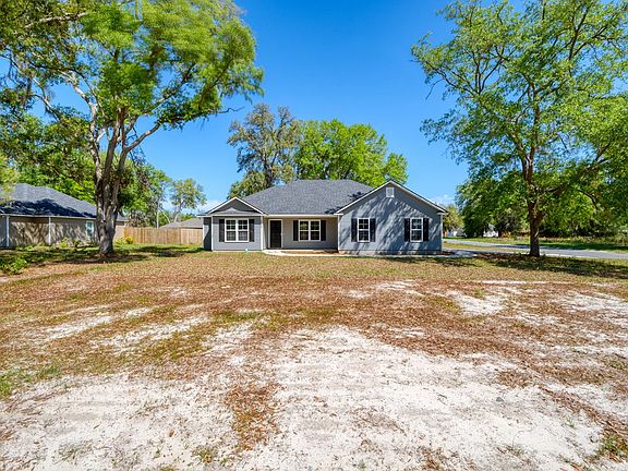 2nd image of 4608 Camden Cir