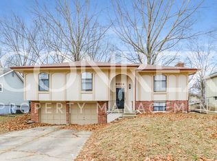 9014 Manning Ave, Kansas City, MO 64138