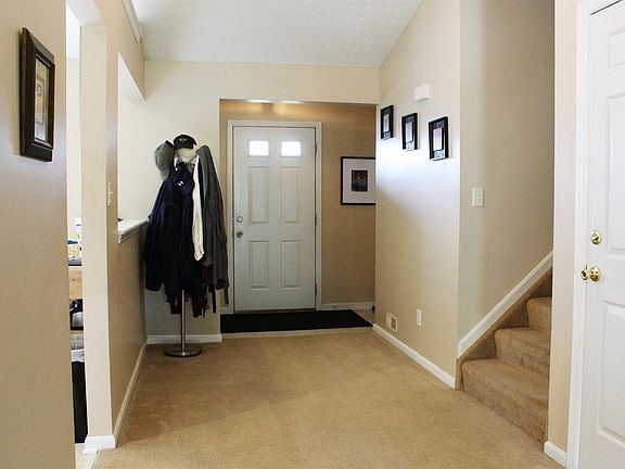 Entry way has plenty of space with coat closet. Entry off garage as well.