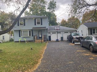 108 Edna Rd, Syracuse, NY 13205