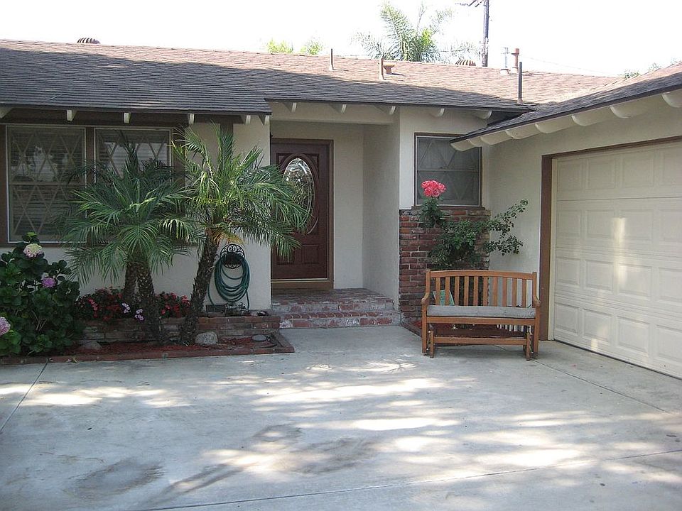 1st image of 2672 W Stanley Ave