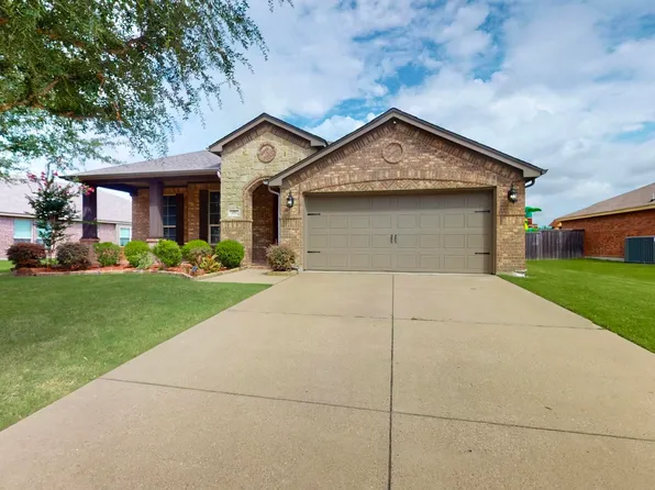 241 Wolf Dr, Forney, TX 75126