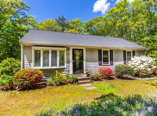 848 Cotuit Rd, Mashpee, MA 02649