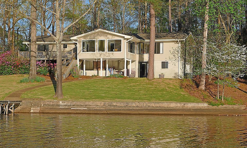 1st image of 98 Bay Pine Ct