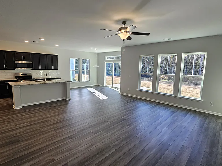 240 Brookline Dr — Photo 4