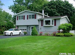 8354 Sandra Ave, Cicero, NY 13039