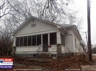 709 E 5th St, Ottawa, KS 66067