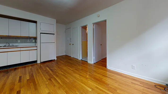 Rented by Bond New York | media 21