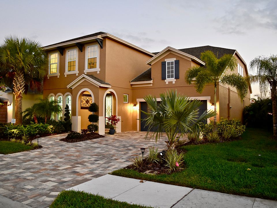 1st image of 999 Molly Cir
