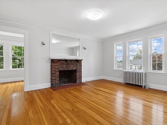 2nd image of 21-23 Richards Rd #2
