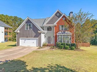 403 Long Shore Way, Newnan, GA
