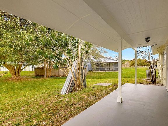 5th image of 4667 SE Salvatori Rd #4667