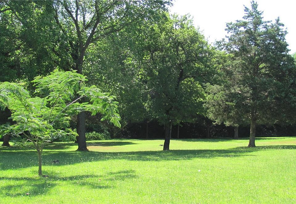 2nd image of 0 Chadrick Dr