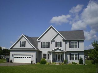 12 Milton Ln, Horseheads, NY 14845