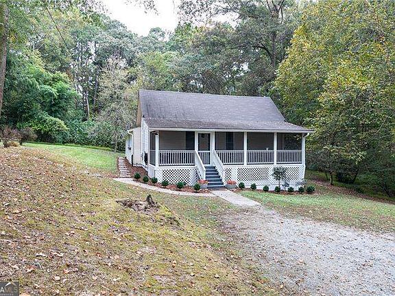 3rd image of 4481 McLain Cir