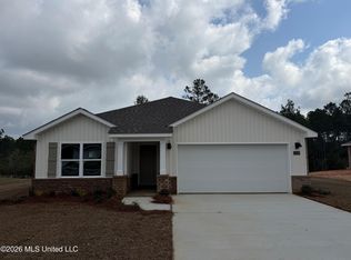 17442 E Sycamore St, Gulfport, MS 39503