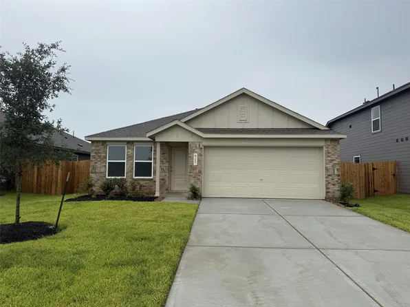 925 Woodhaven Lakes Dr, La Marque, TX 77568