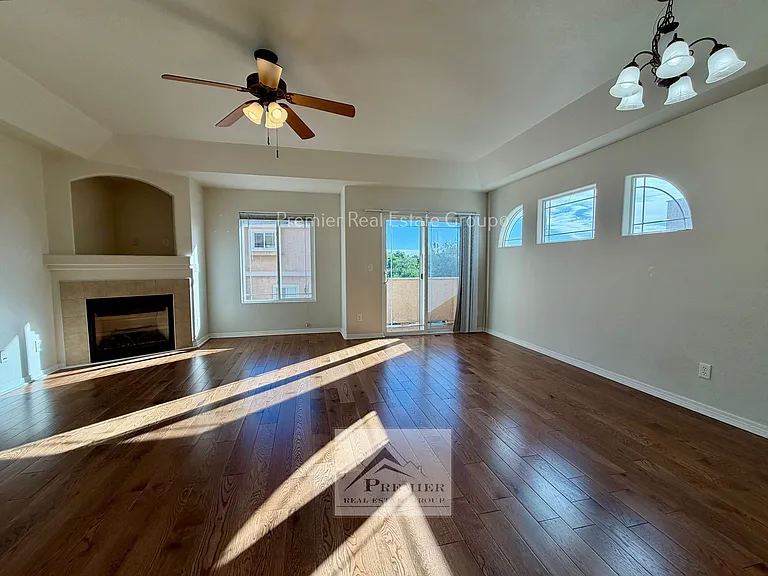 2225 Stepping Stones Way #A — Photo 2