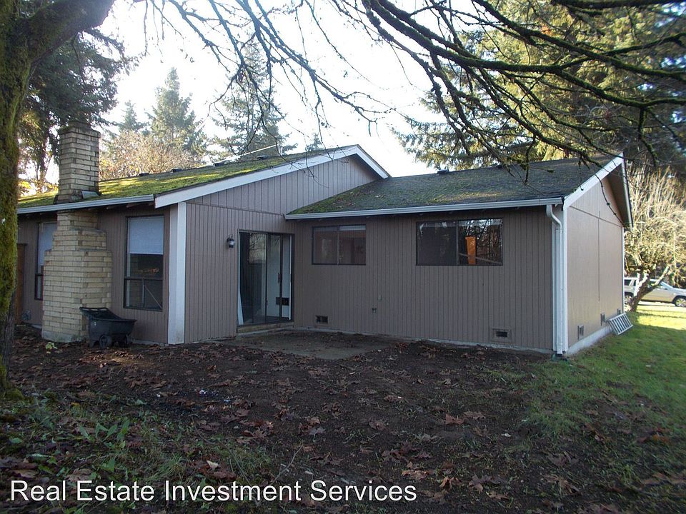 2nd image of 6621 51st Ave E