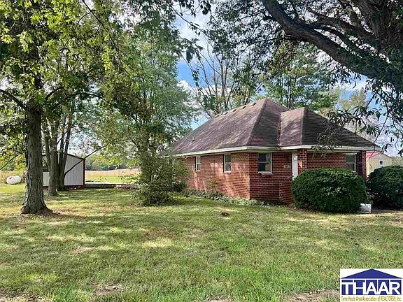 3rd image of 2263 N County Road 425 W