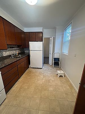 2nd image of 158-40 Powells Cove Blvd #2R
