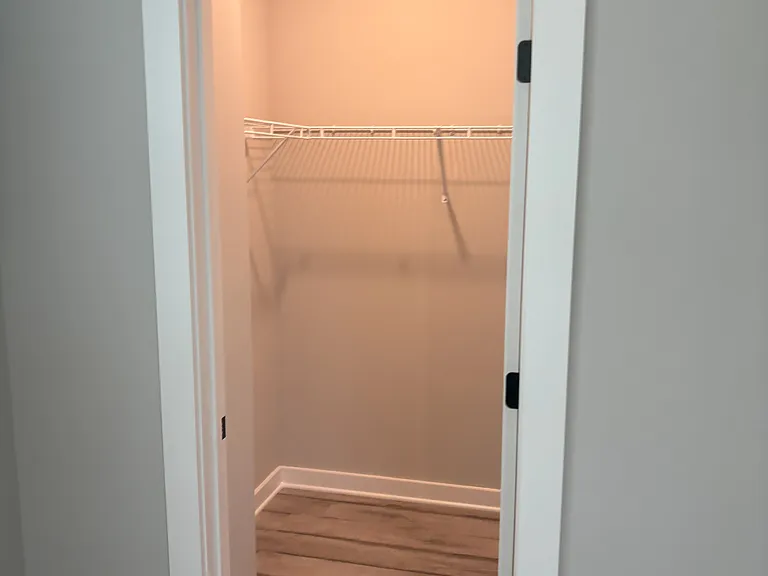 Walk-in closet