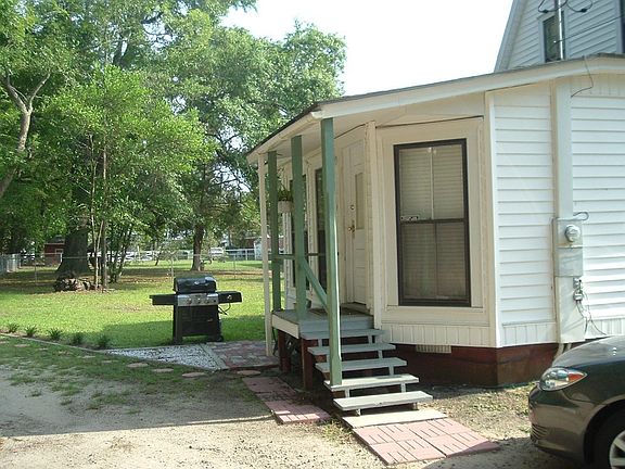 Back/Side Entrance