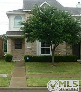 1st image of 4917 Las Lomas Dr
