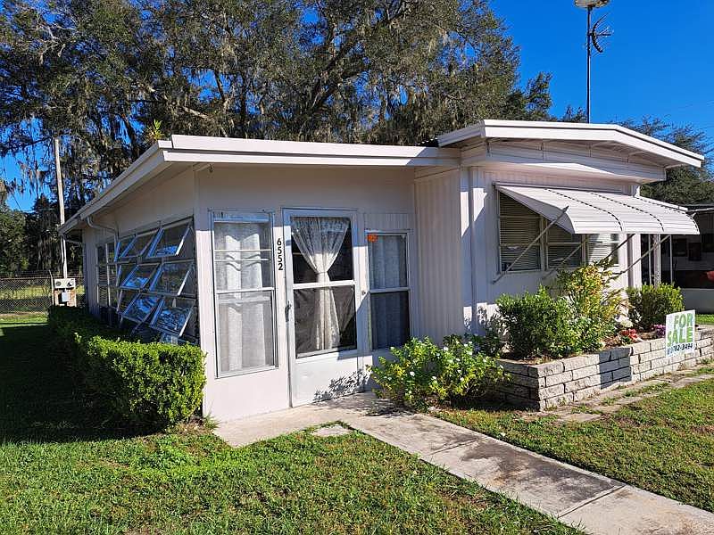 1st image of 6552 Pecan Dr