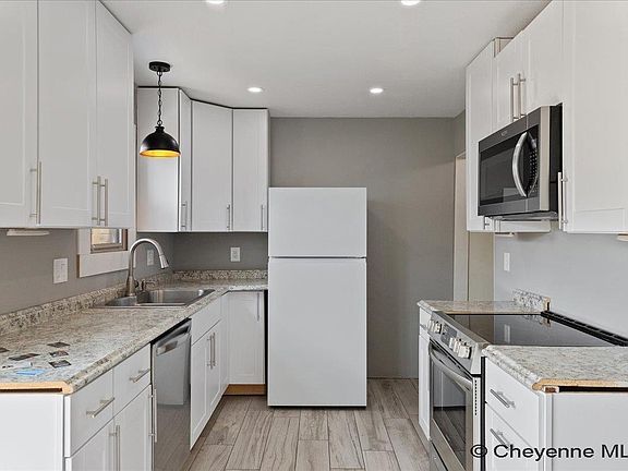 5th image of 4909 E 14th St