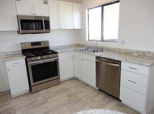 33516 Lisa Cir, Thousand Palms, CA 92276